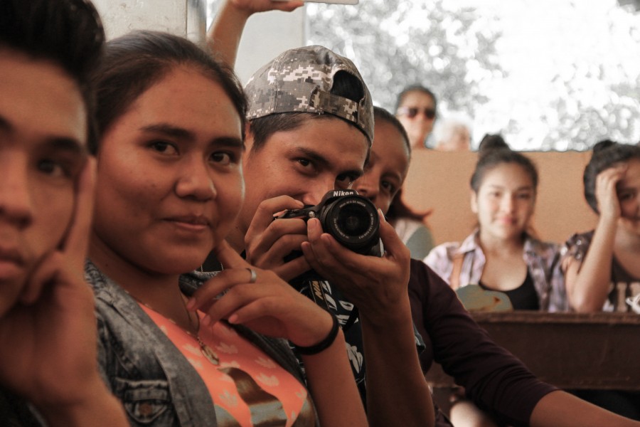 Christian Yachimba, joven mbruvicha, conversa sobre su vida, la salud y educaci&oacute;n en Macharet&iacute;